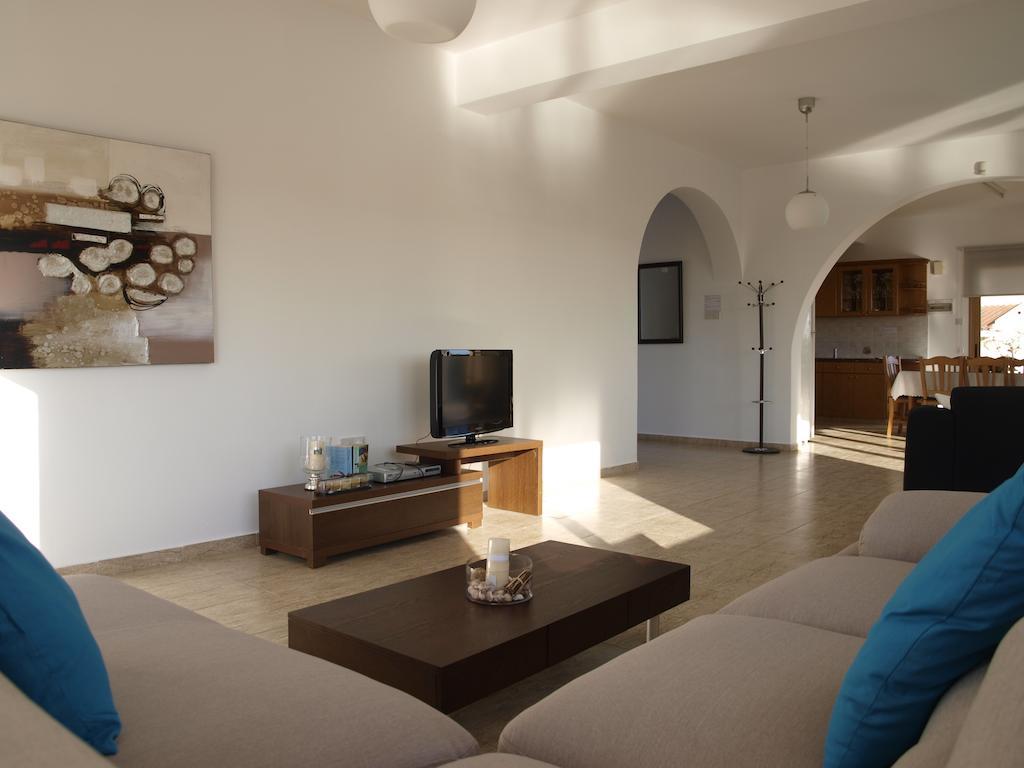 Mariandy Villa 2 Coral Bay Exteriör bild